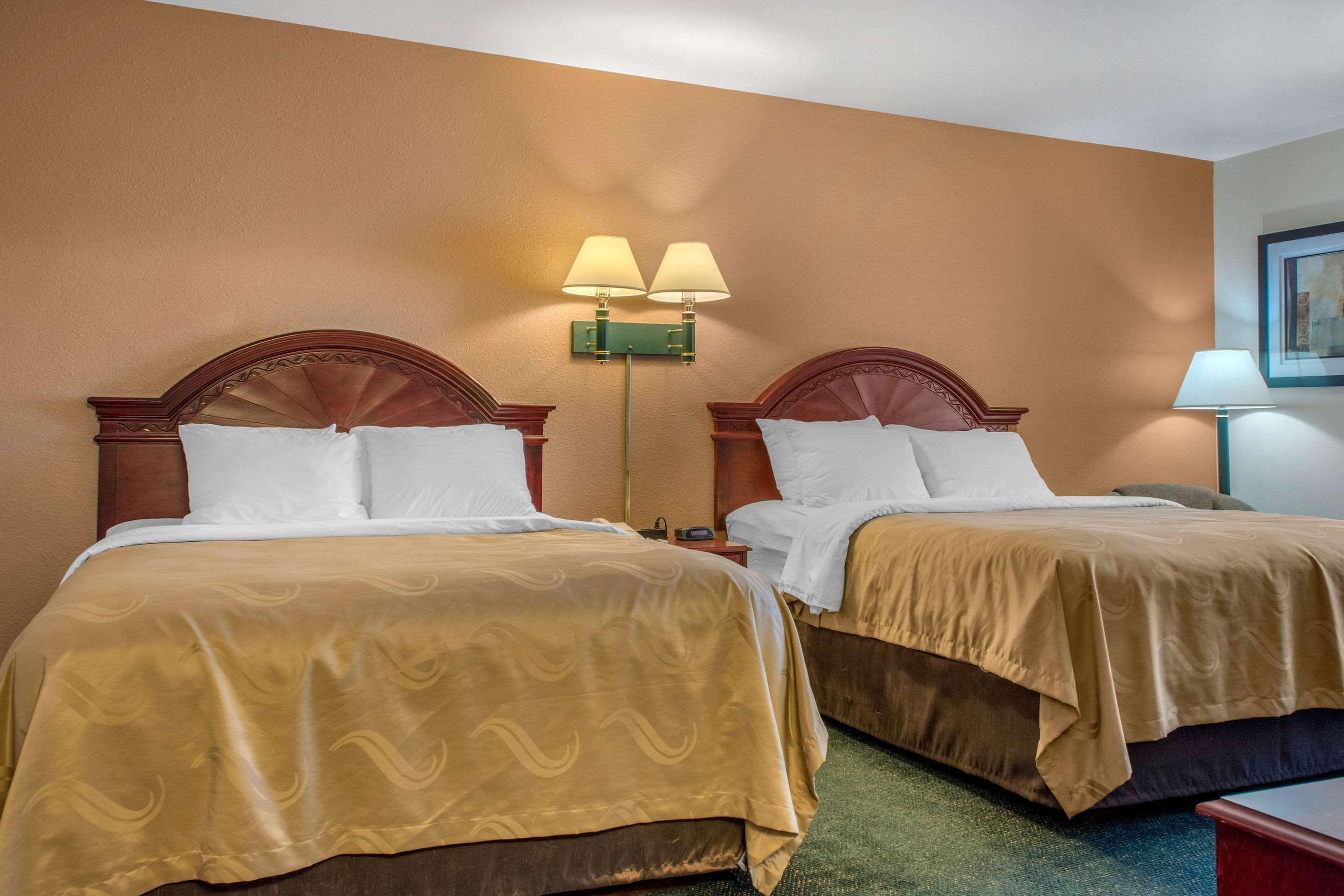 Quality Inn Έλενα Εξωτερικό φωτογραφία