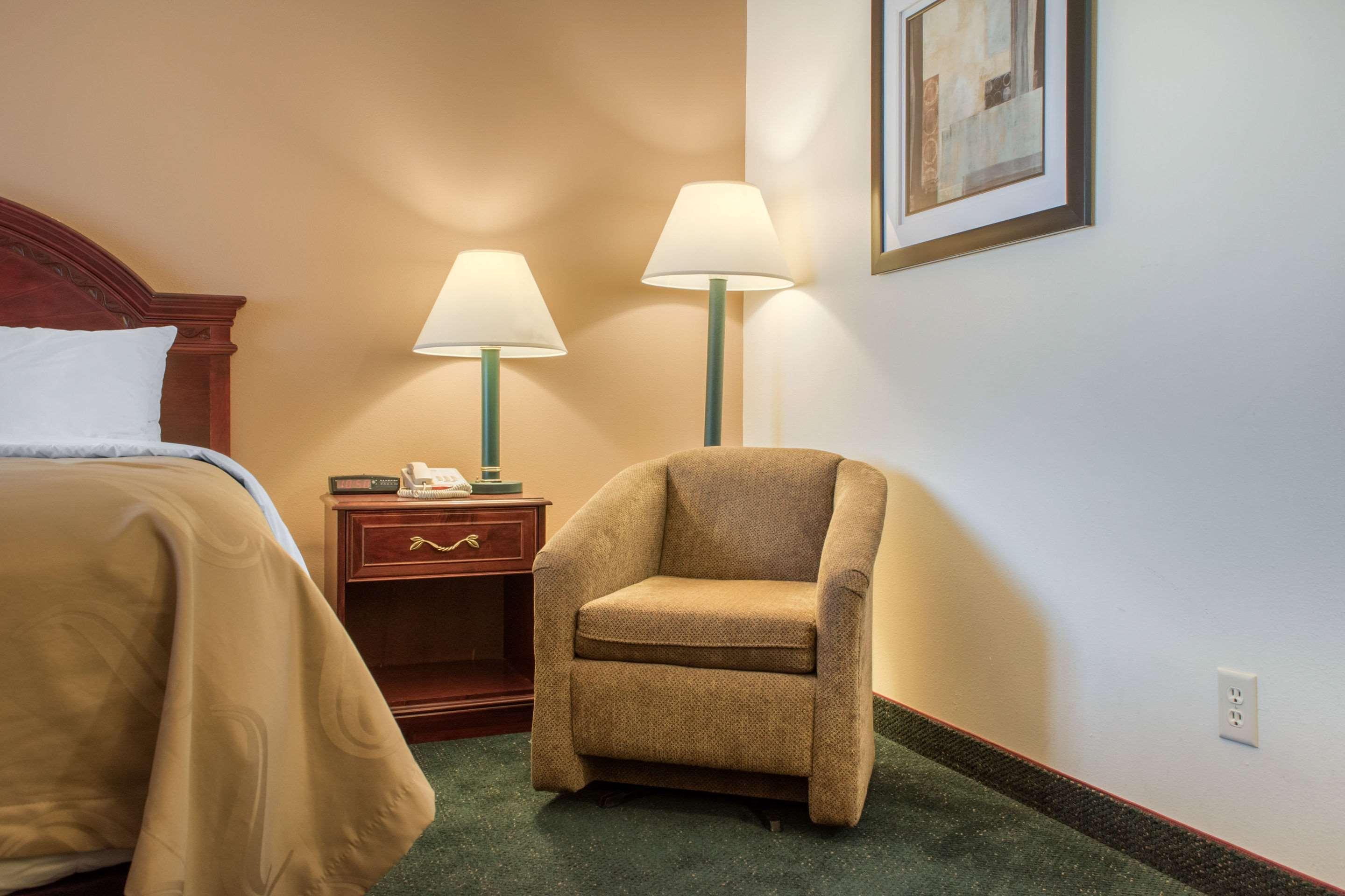 Quality Inn Έλενα Εξωτερικό φωτογραφία