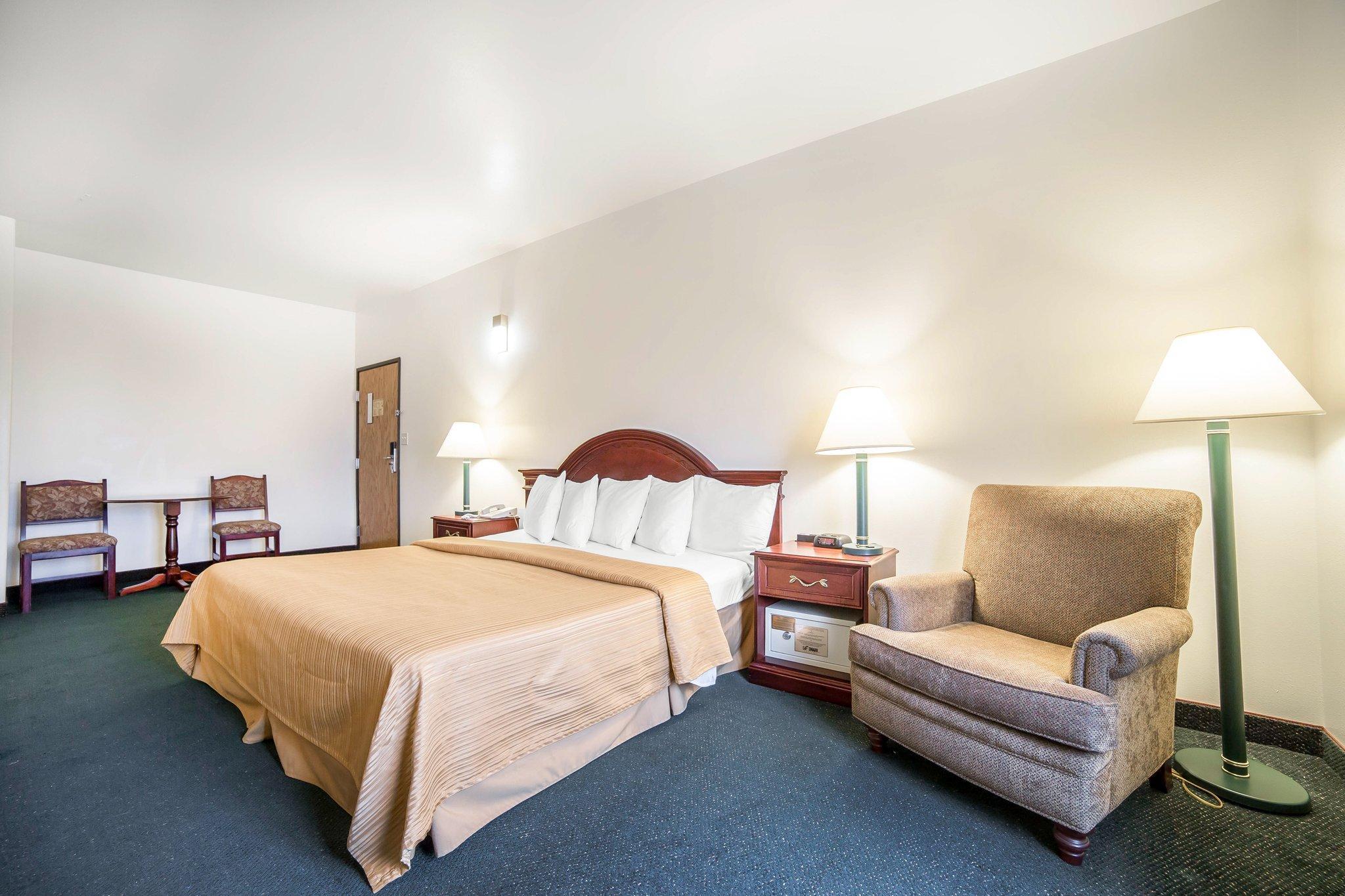 Quality Inn Έλενα Εξωτερικό φωτογραφία