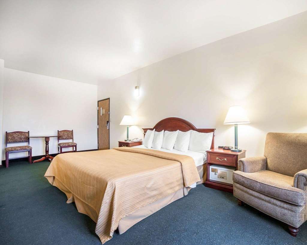 Quality Inn Έλενα Δωμάτιο φωτογραφία