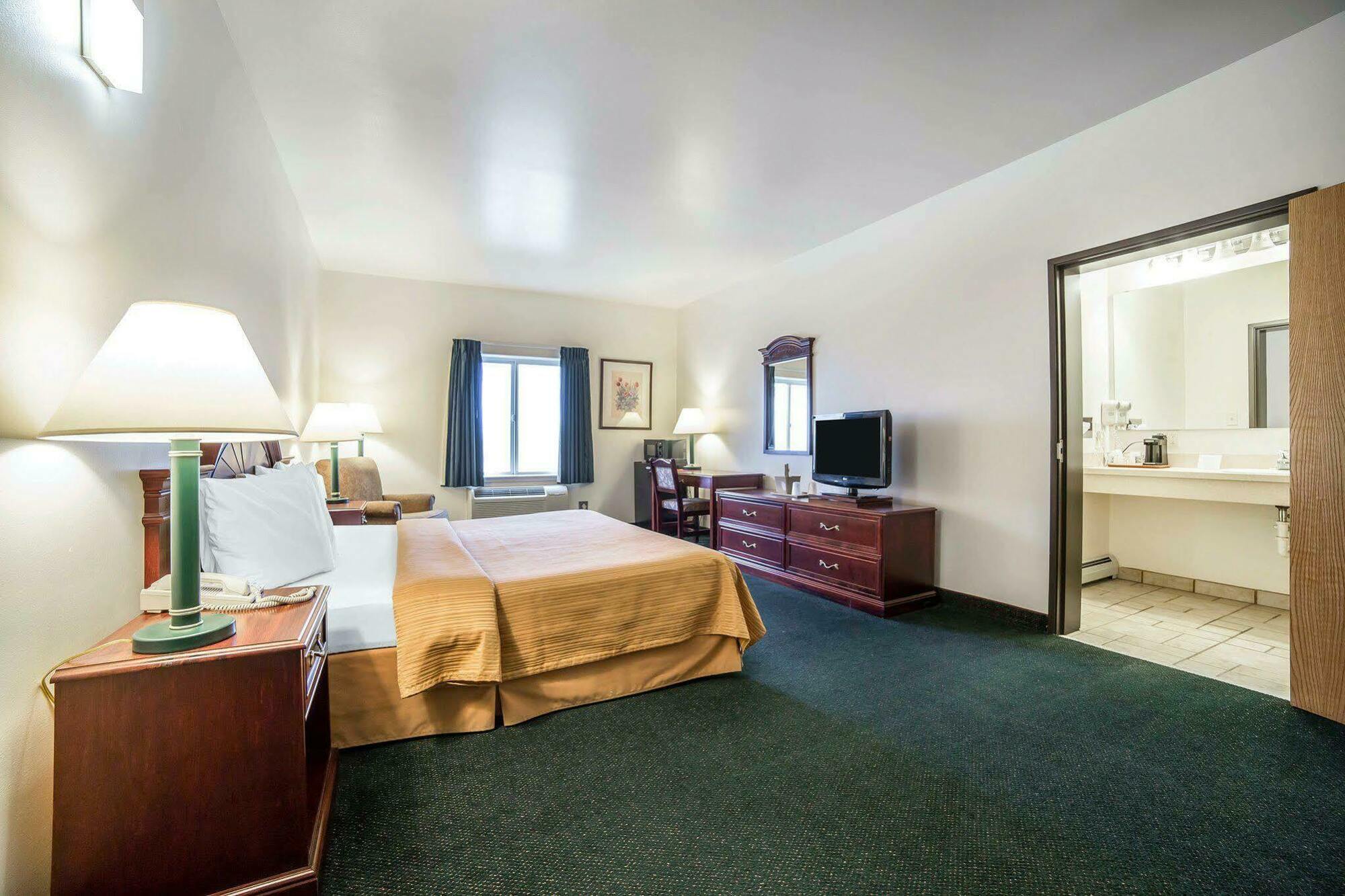 Quality Inn Έλενα Εξωτερικό φωτογραφία